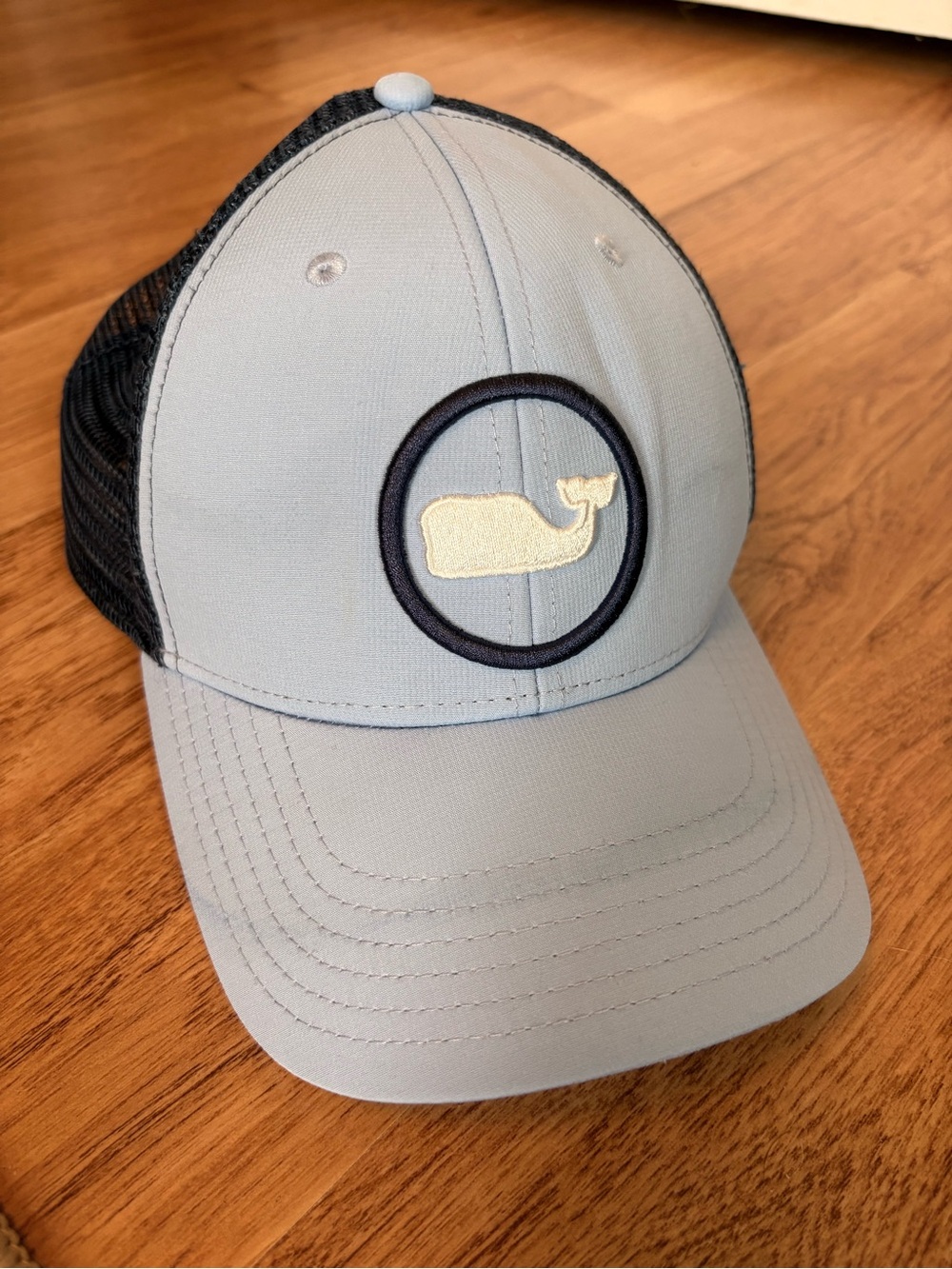 Vineyard Vines Light Blue & Navy Whale Patch Trucker